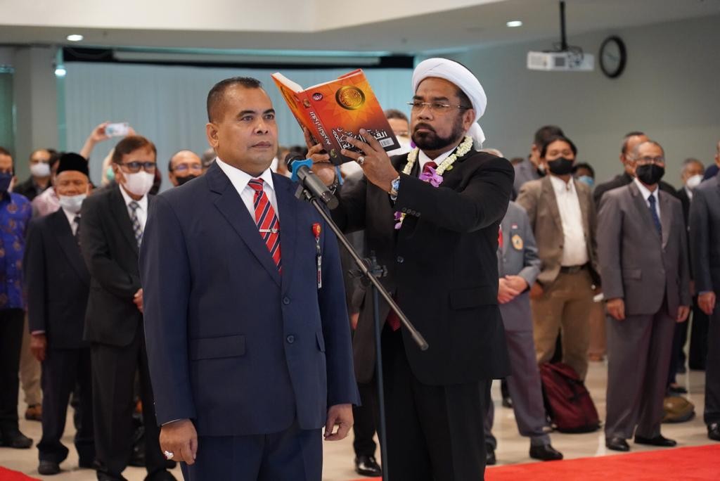 Prof. Dr. Paiman Raharjo Dilantik Sebagai Rektor Universitas Moestopo 2022-2027