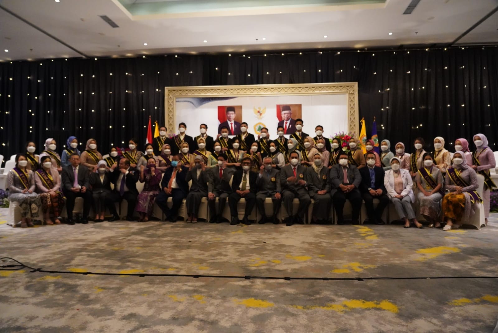 FKG Universitas Moestopo Lantik Puluhan Dokter Gigi Baru