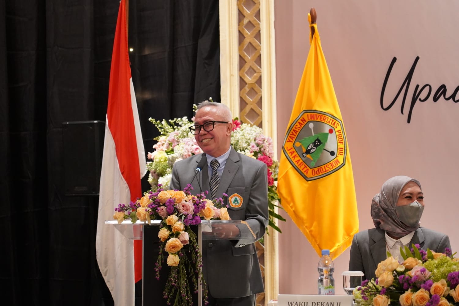 FKG Universitas Moestopo Angkat Sumpah 113 Dokter Gigi Baru